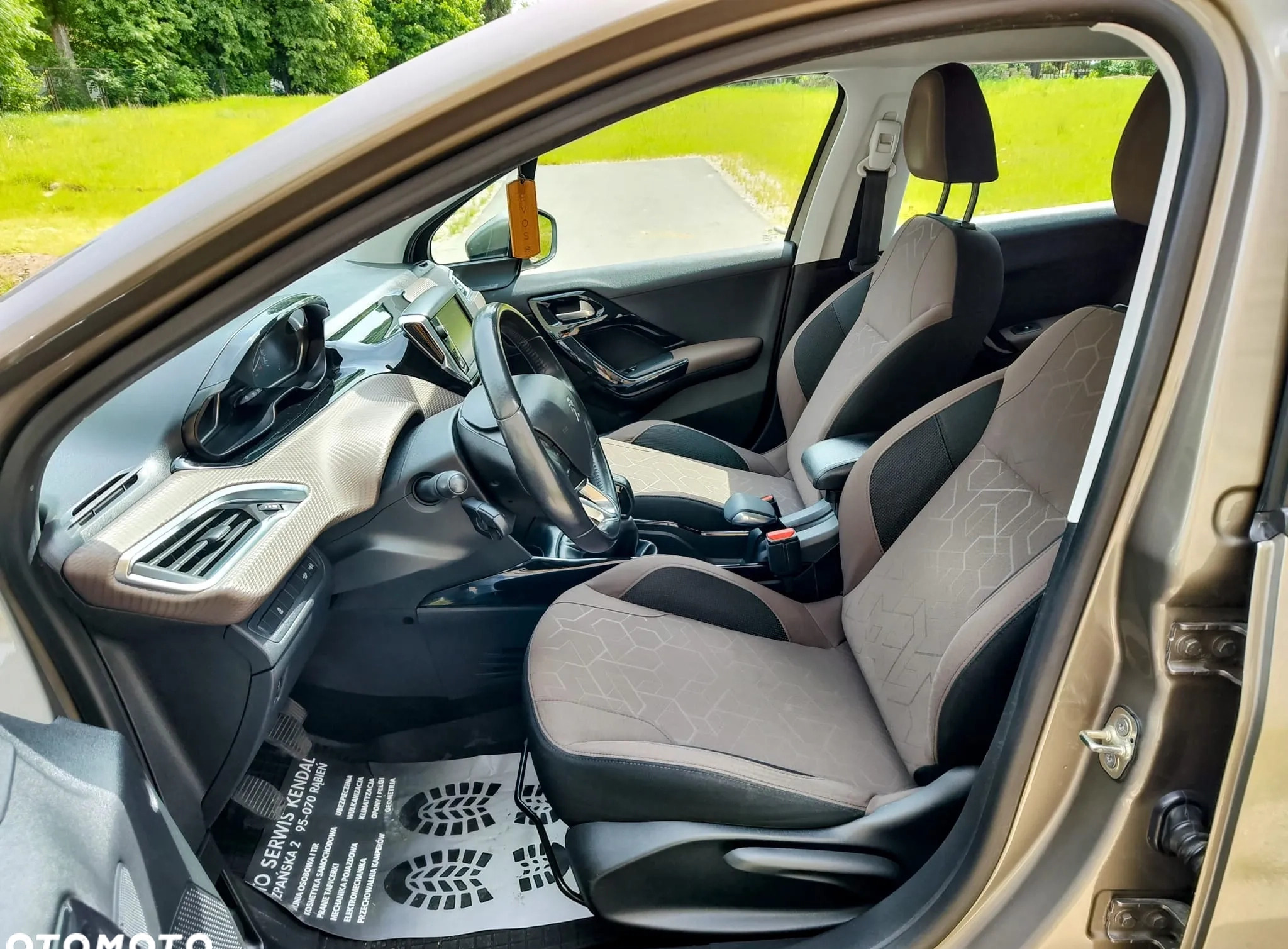 Peugeot 2008 cena 36700 przebieg: 134000, rok produkcji 2013 z Łódź małe 277